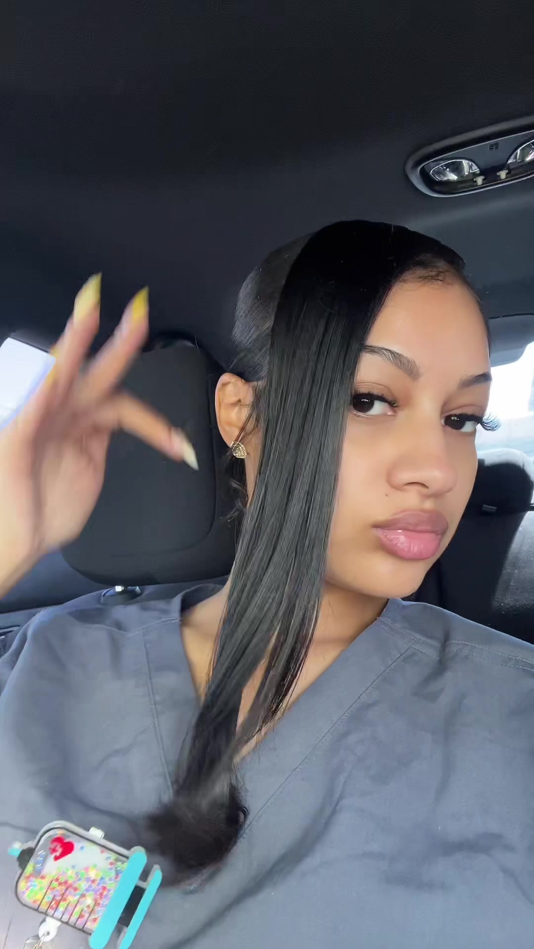 @Ari