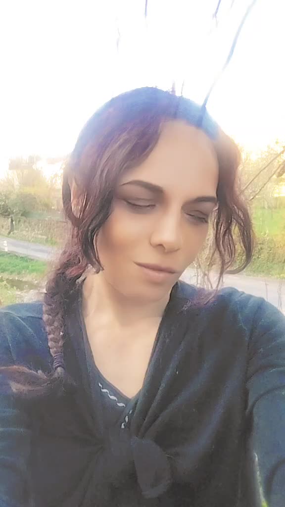 @Mowglydez