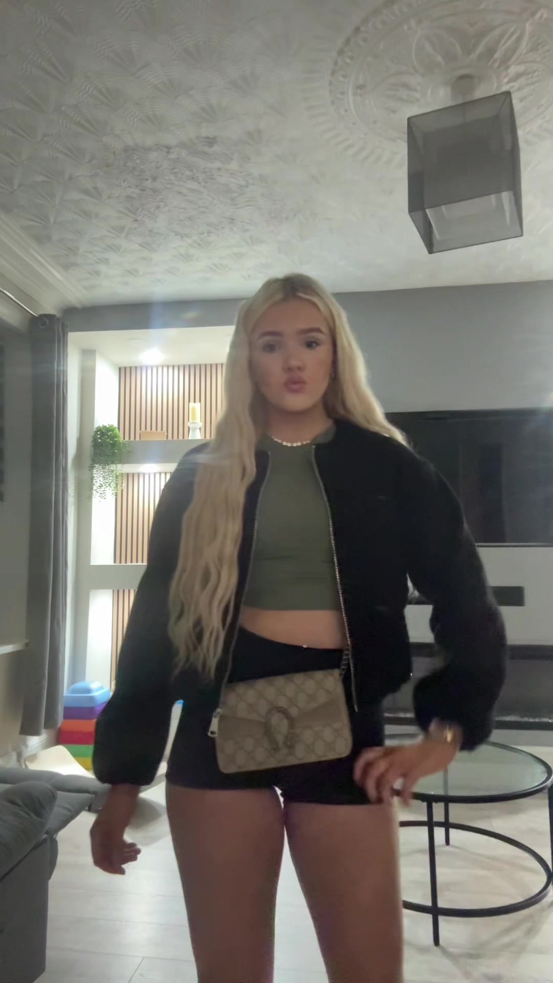 @𝐌 𝐉𝐇𝐚𝐫𝐭𝐥𝐞𝐲