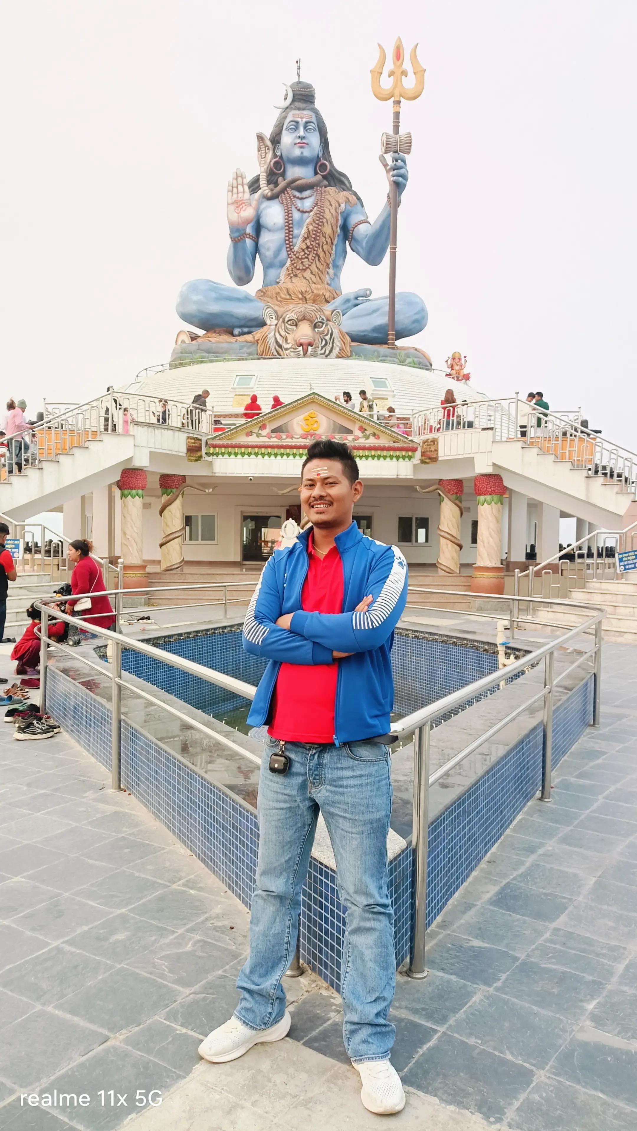 @Lion Madan👥🦁🌚