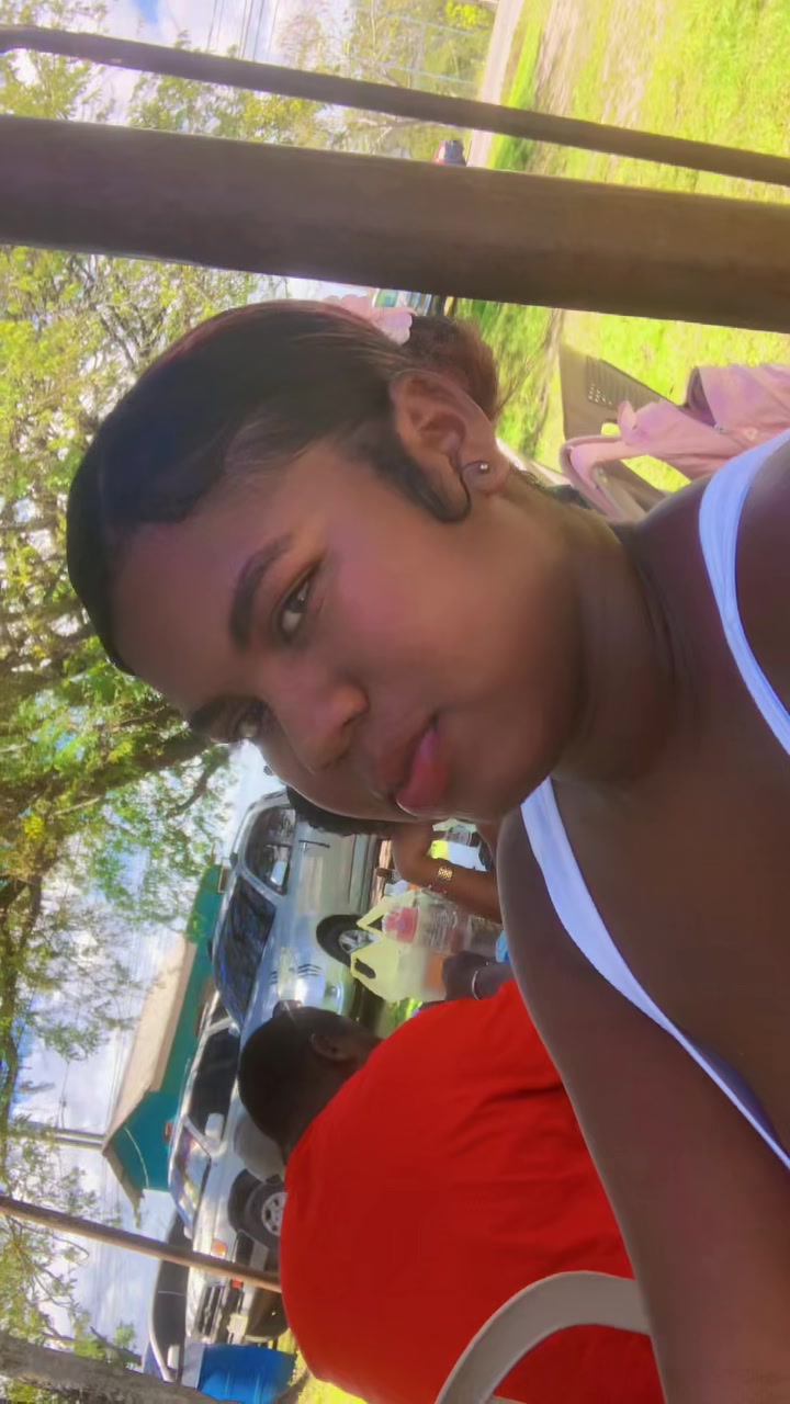 @SHAR🤍
