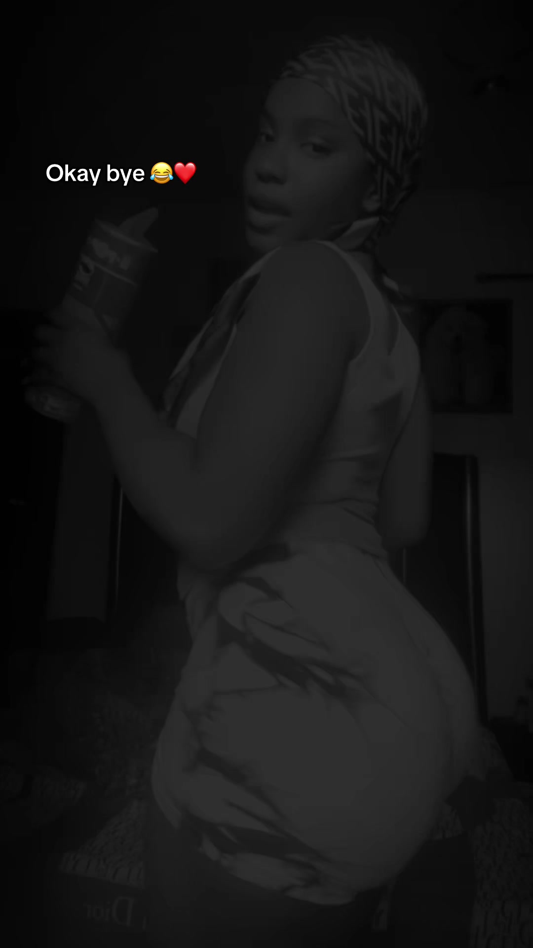 @𝐓𝐡𝐚𝐭𝐠𝐢𝐫𝐥𝐳𝐞𝐞