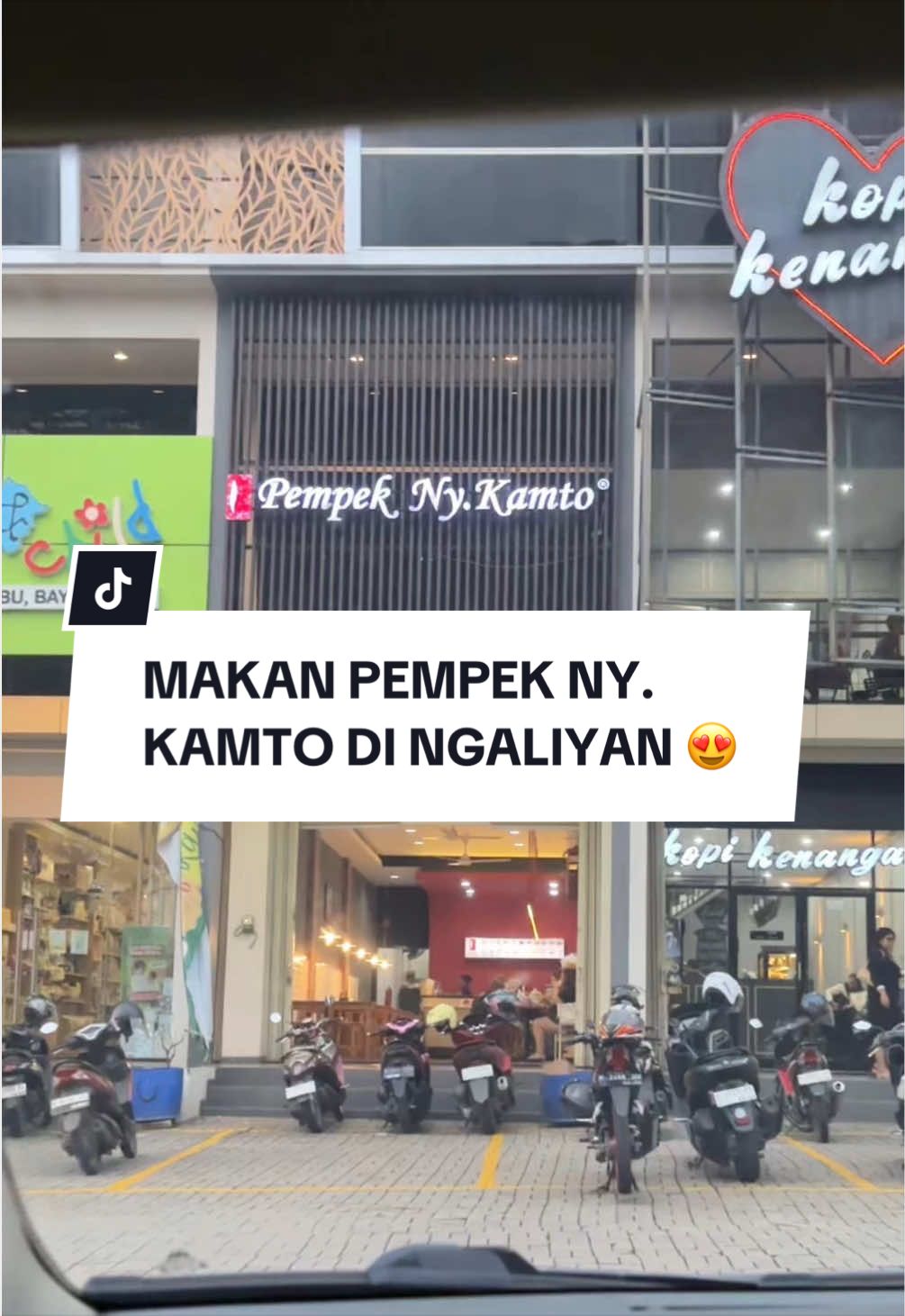 @De.foodie || hobby jajan