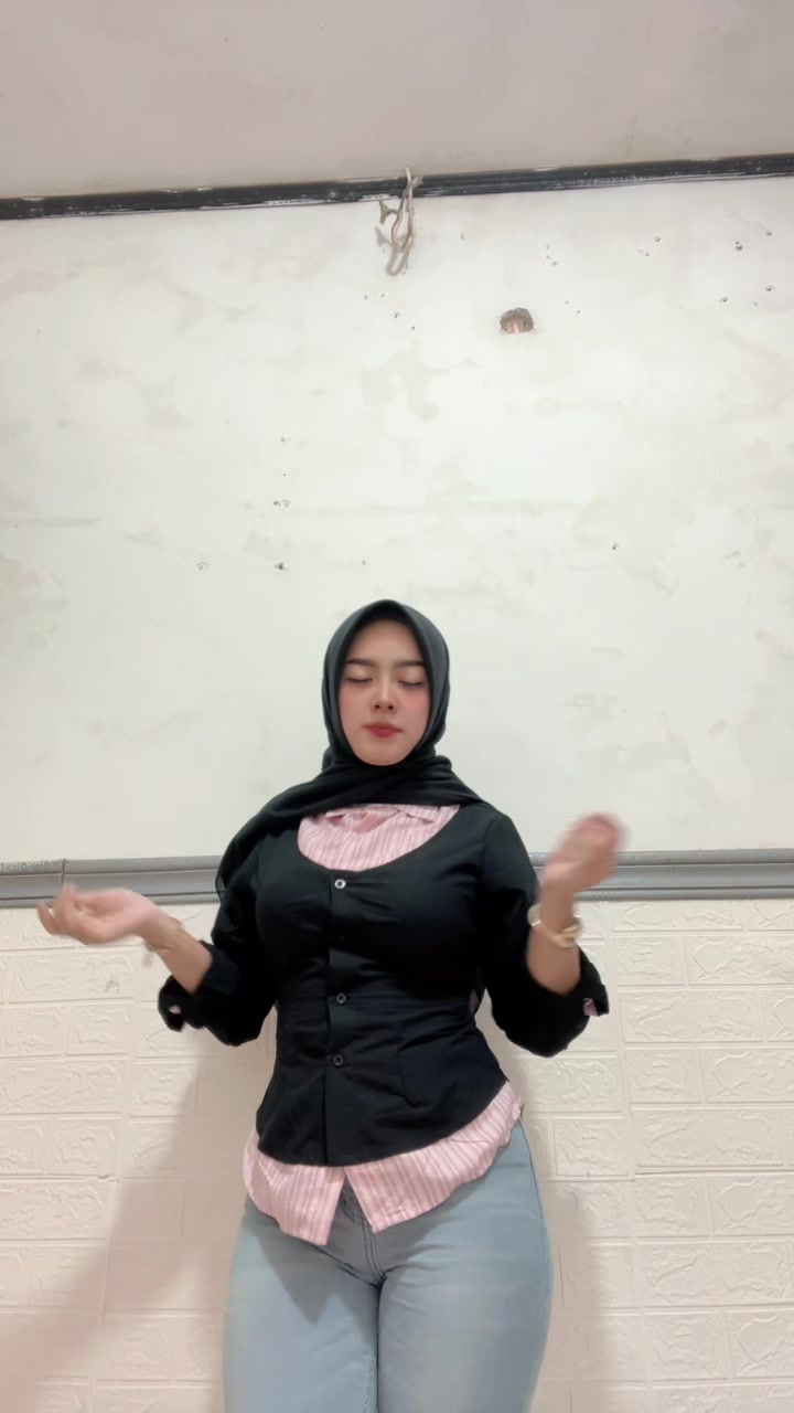 @_dedeyaww