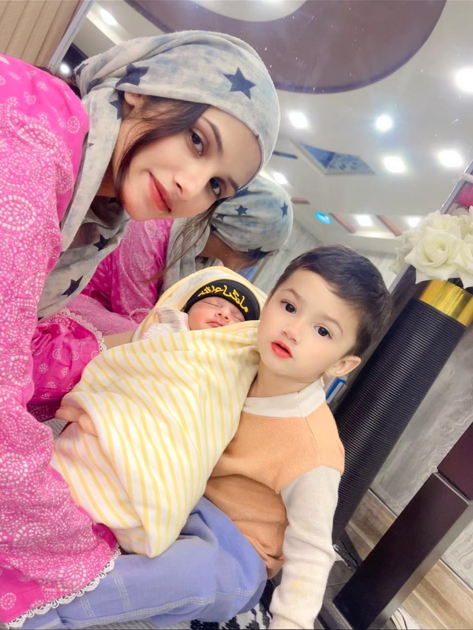 @🐣ایمو🌝