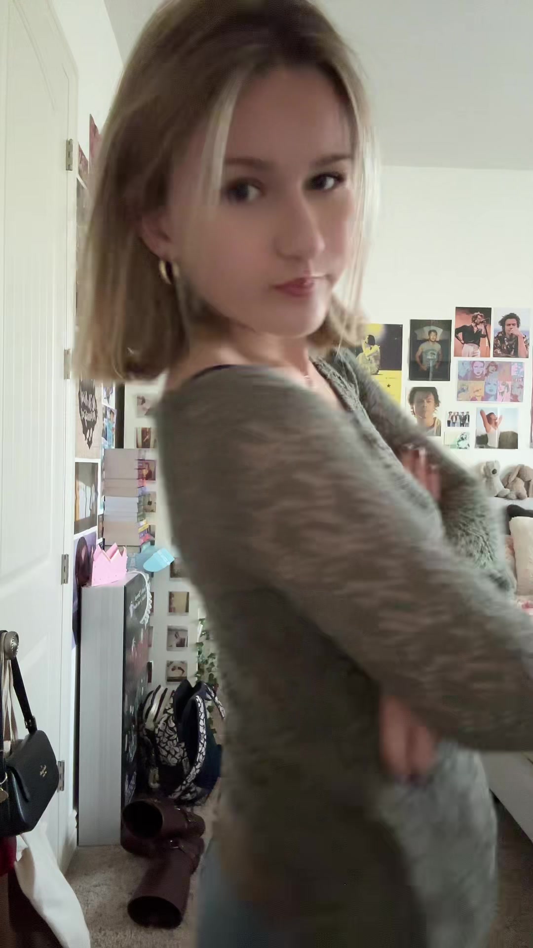@julia ⋆ ｡⋆୨୧˚