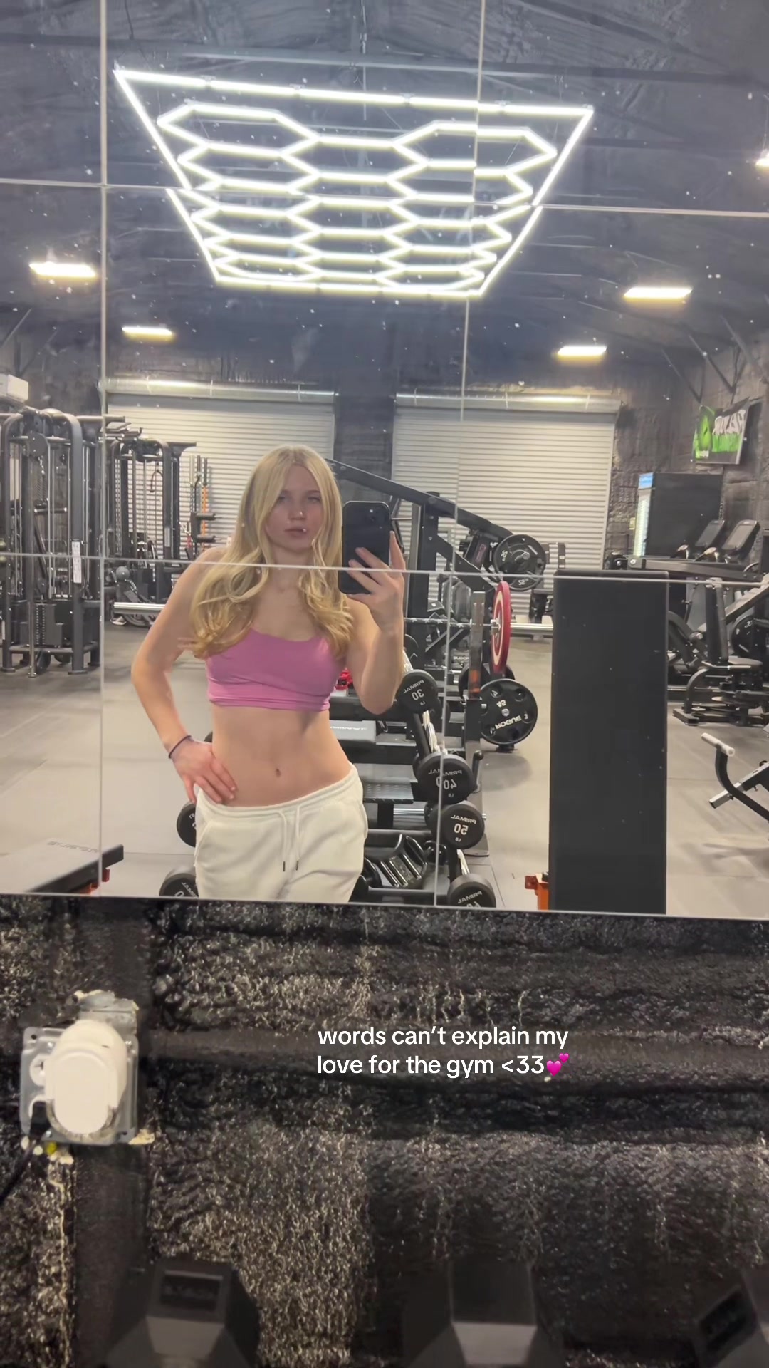 @𝐁𝐞𝐥𝐥🦋