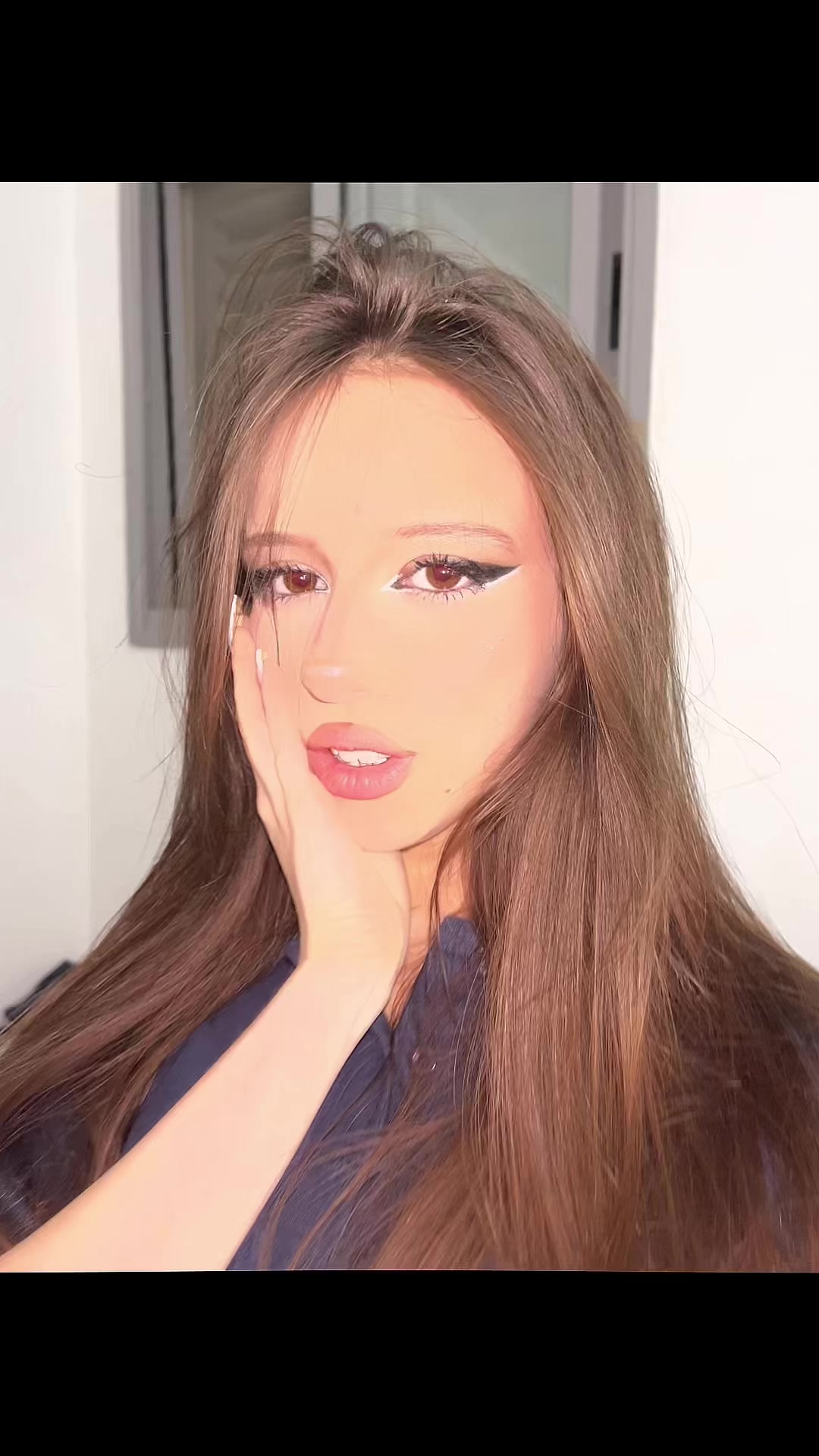 @𝒷𝒶𝒷𝓎𝒹𝑜𝓁𝓁 ˚ʚ♡ɞ