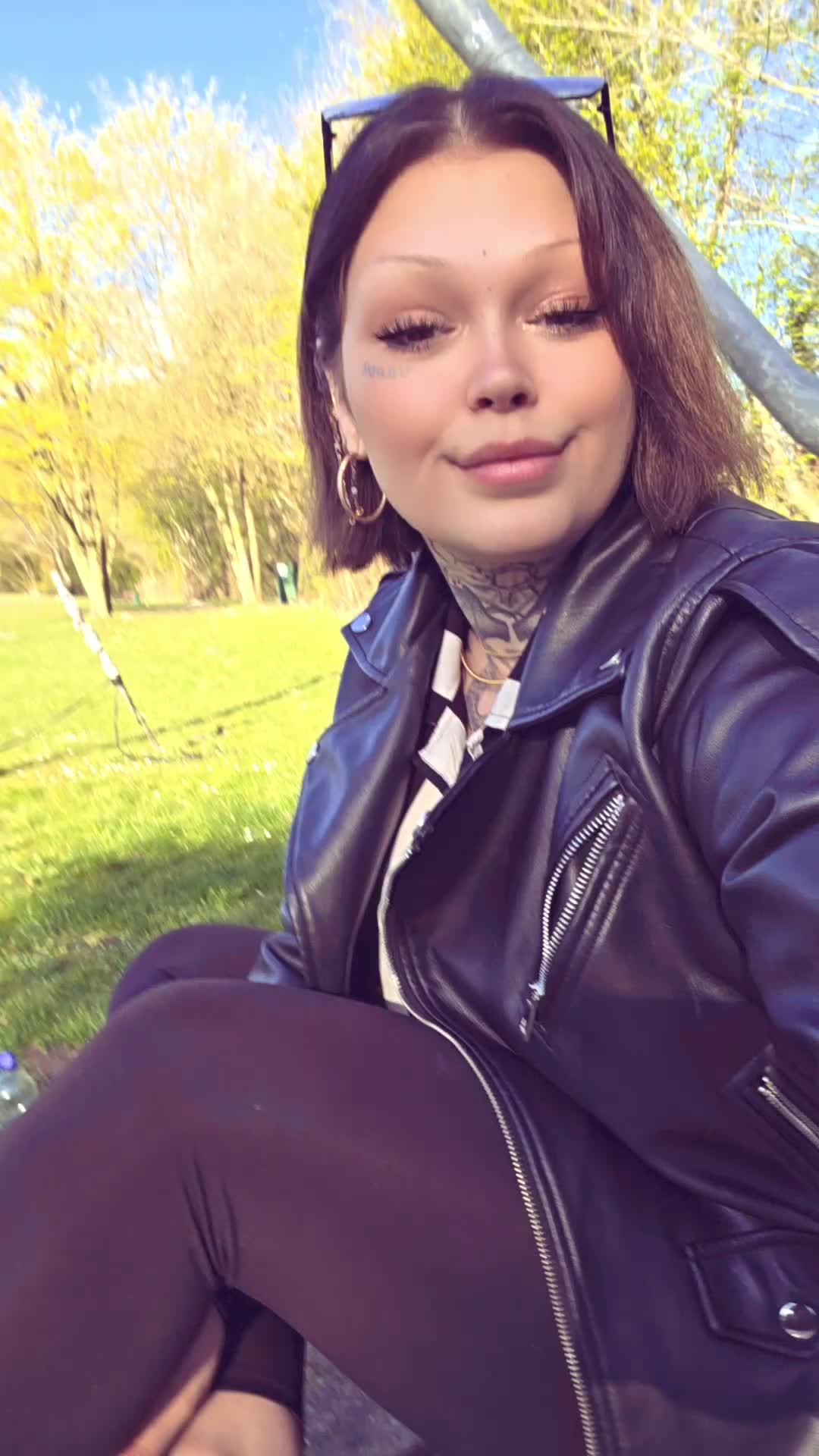@Schneeegge