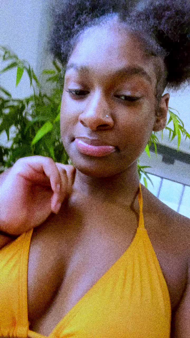 @Yourfavbrownskin😩💯
