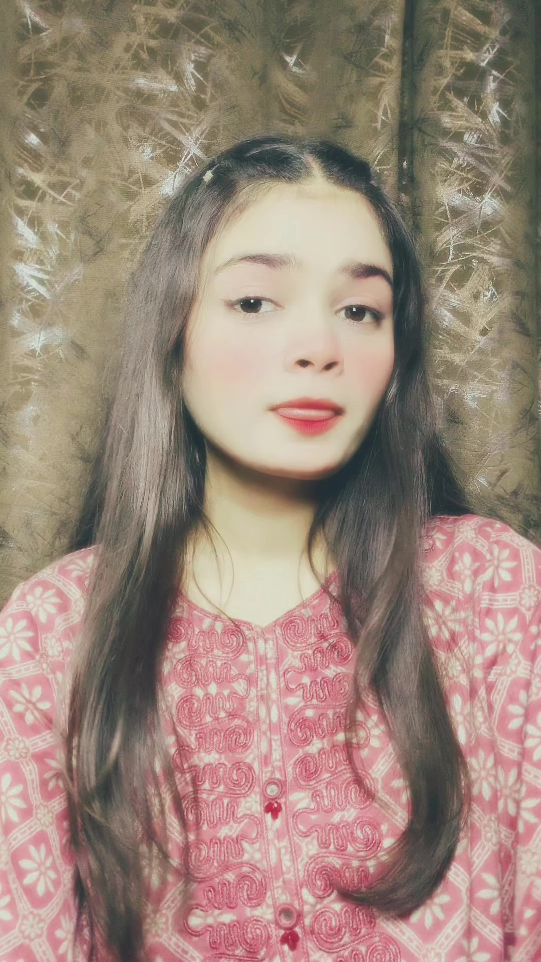 @Muneeba junaid