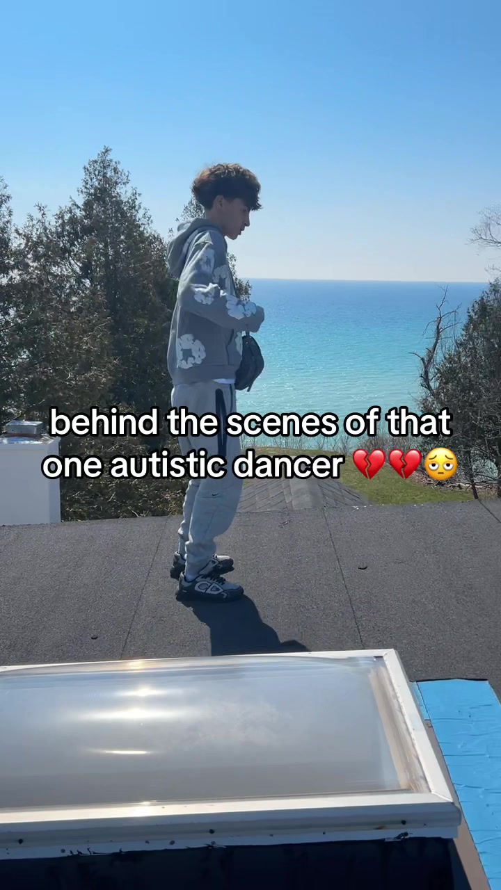@louisss