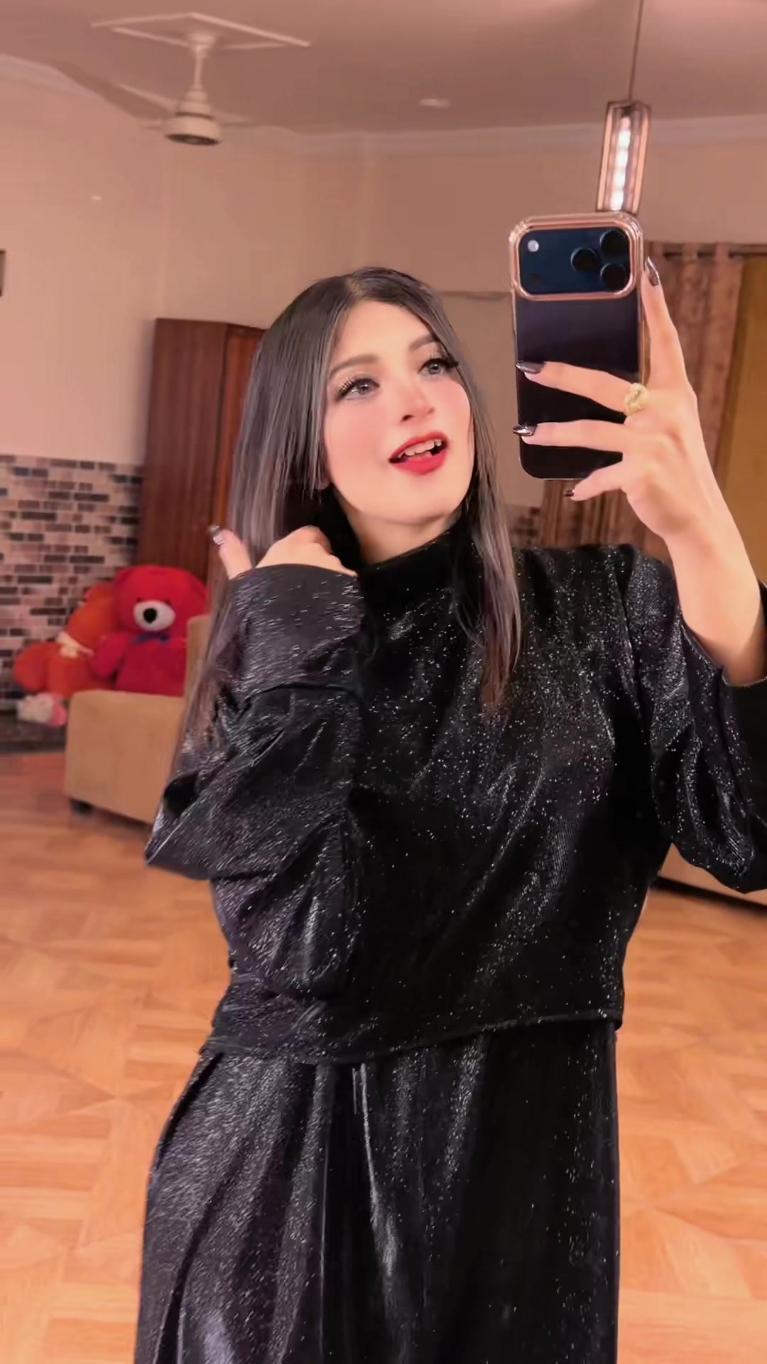 @Malaika Hashmi🐥