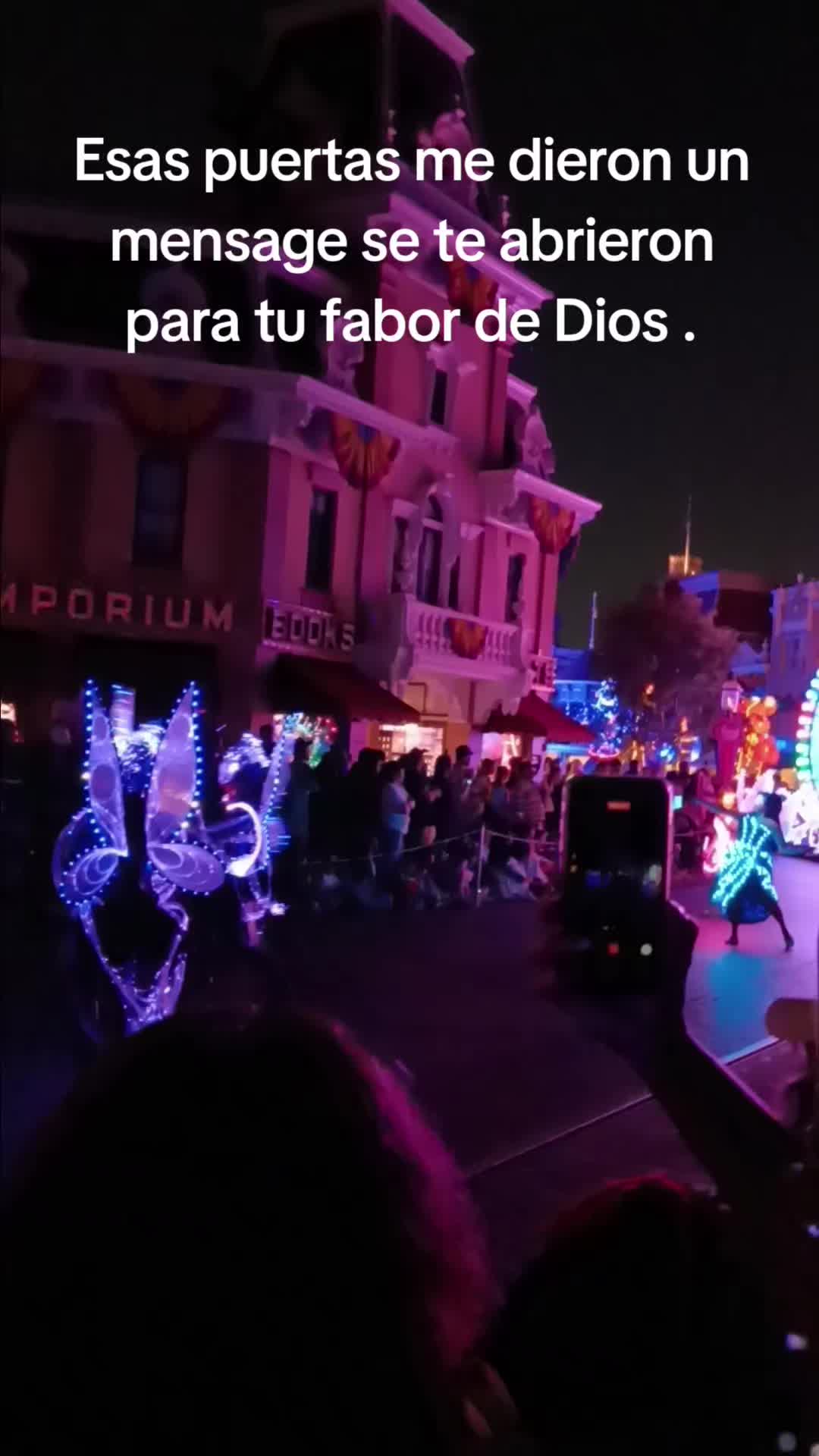 @Elisa