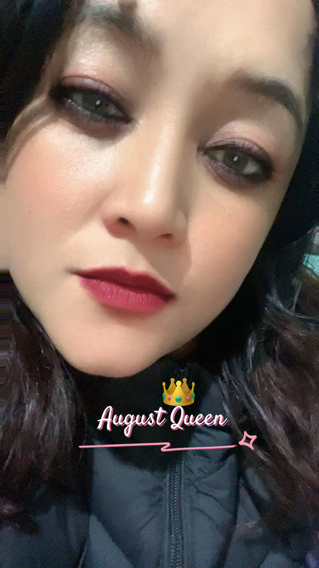 @August Queen👸🌹