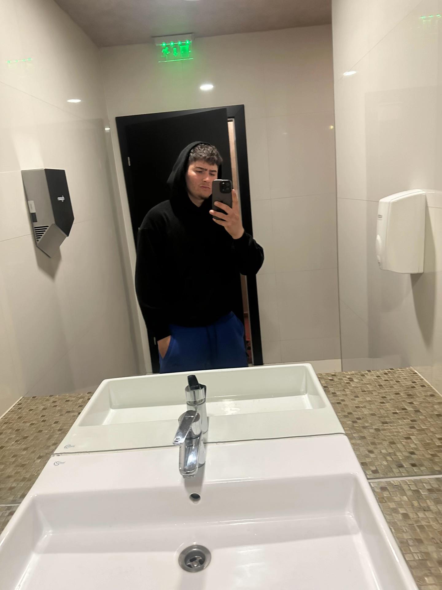 @𝕯