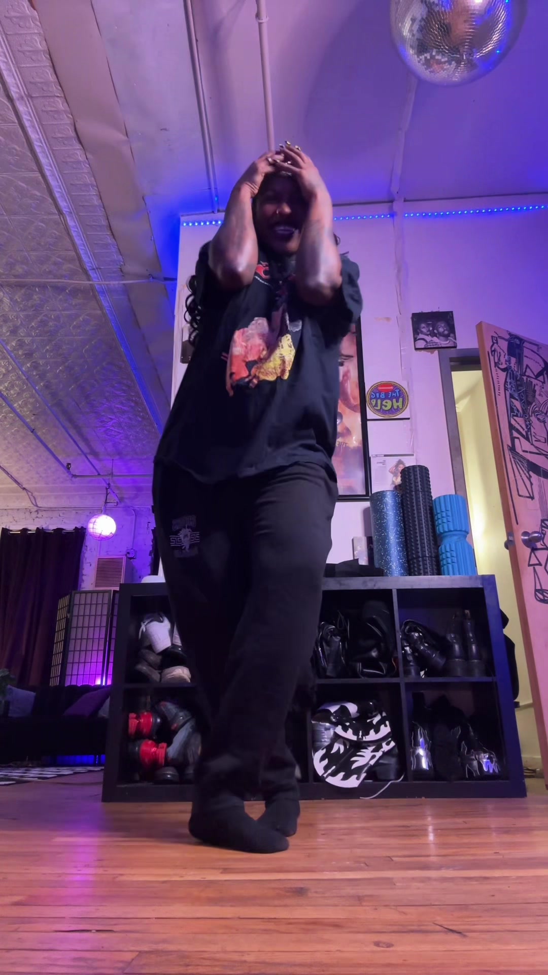 @VanityZo