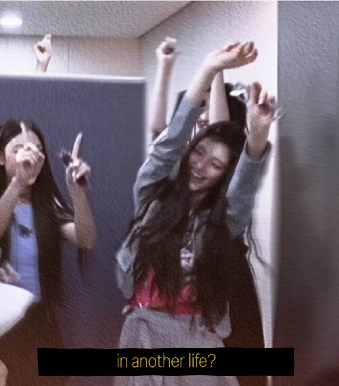 @moni