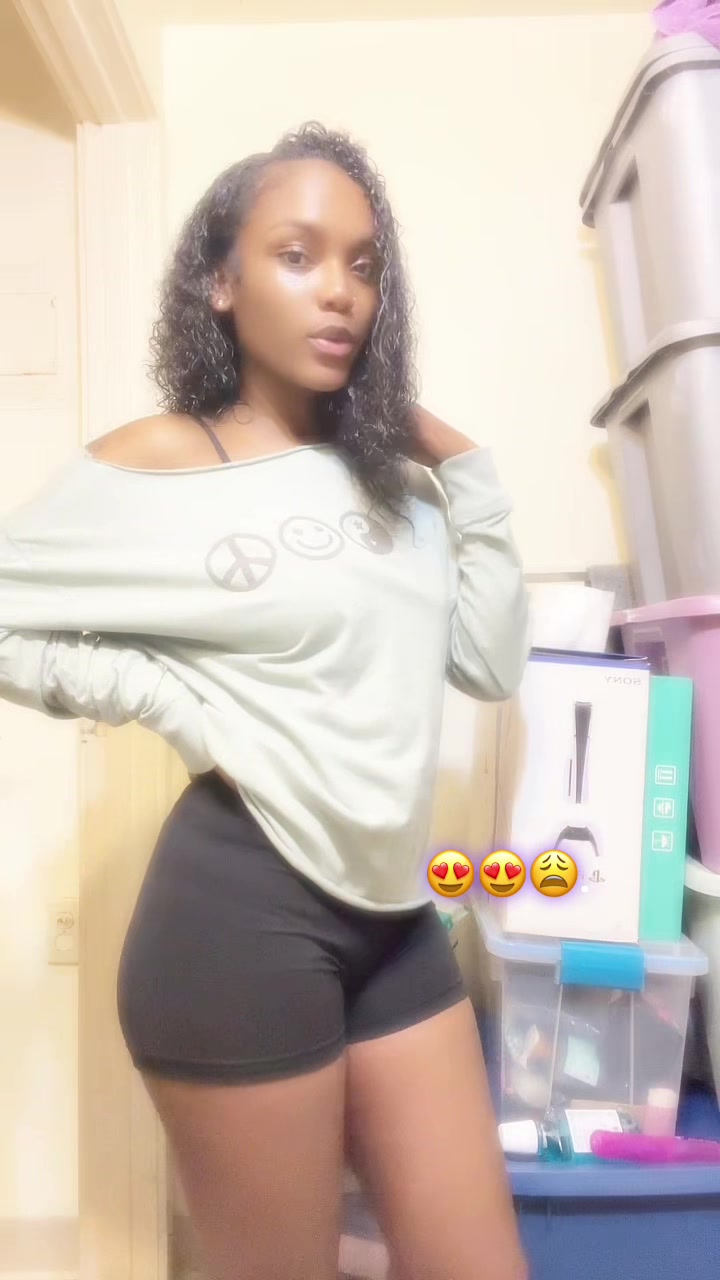 @nana💜✔️.