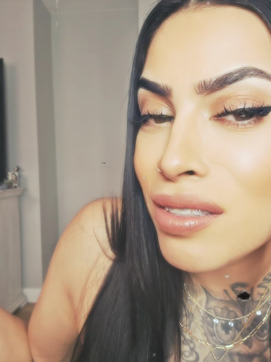 @🫦ANGELINA🫦