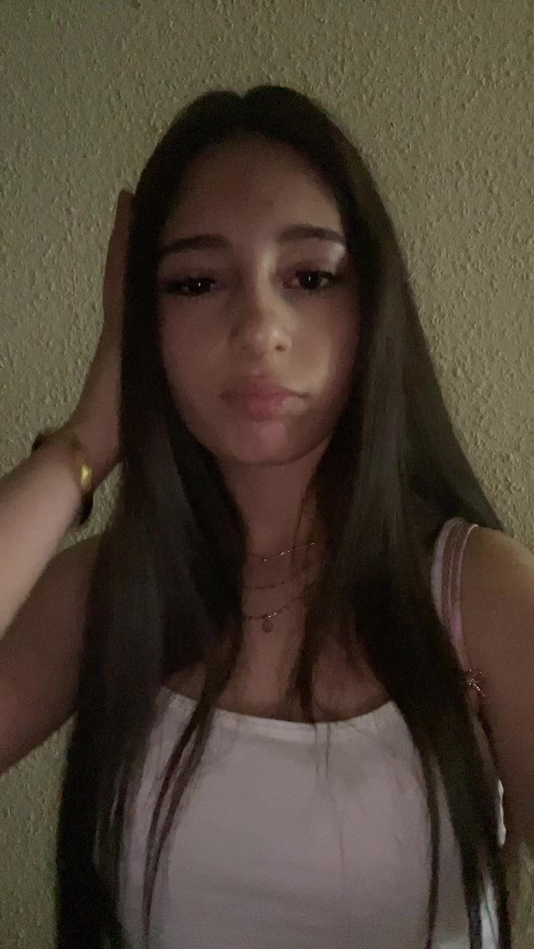 @𝑇𝑜𝑙𝑖𝑛