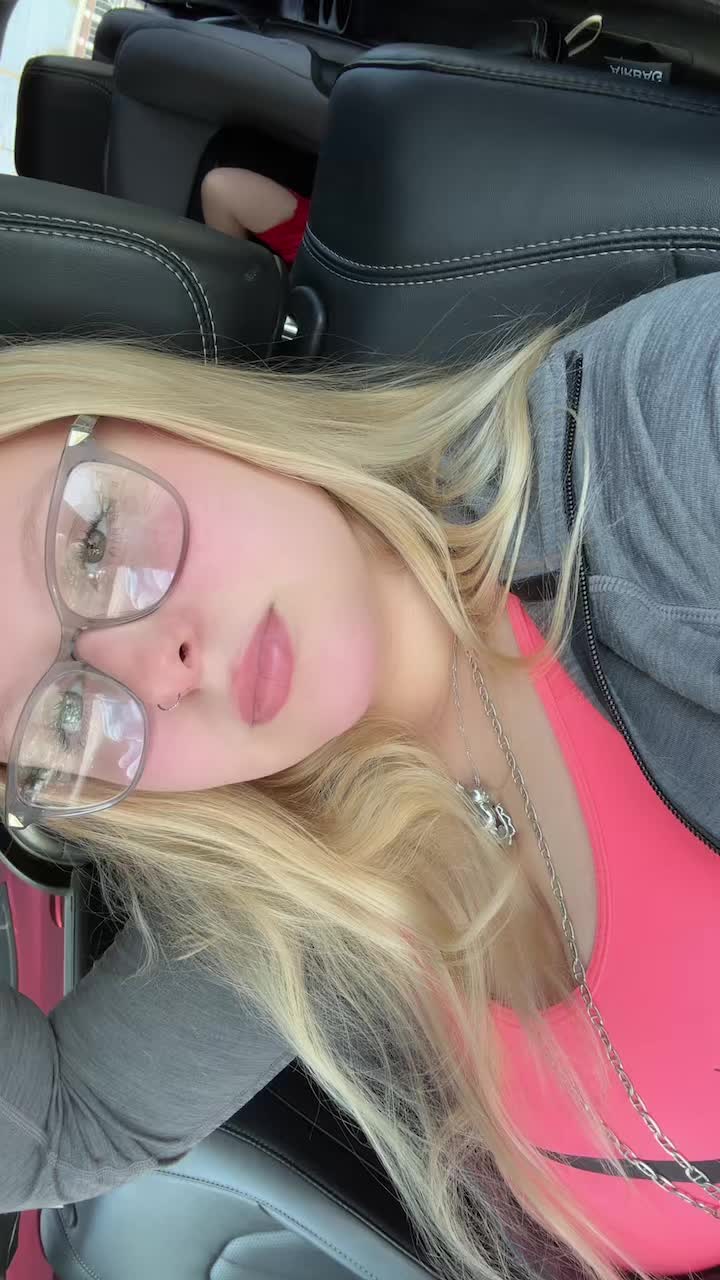 @alexis