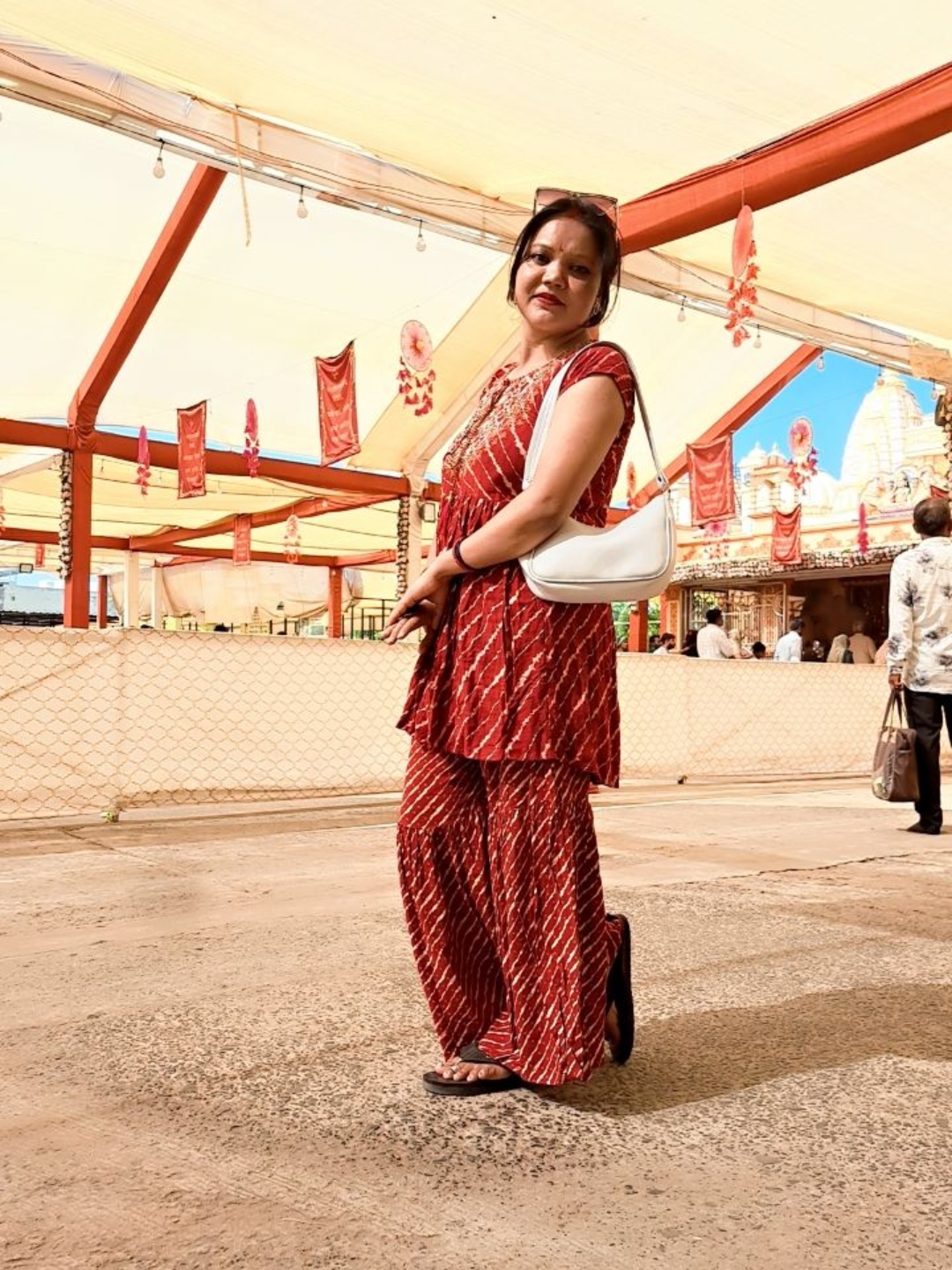 @deepasoni