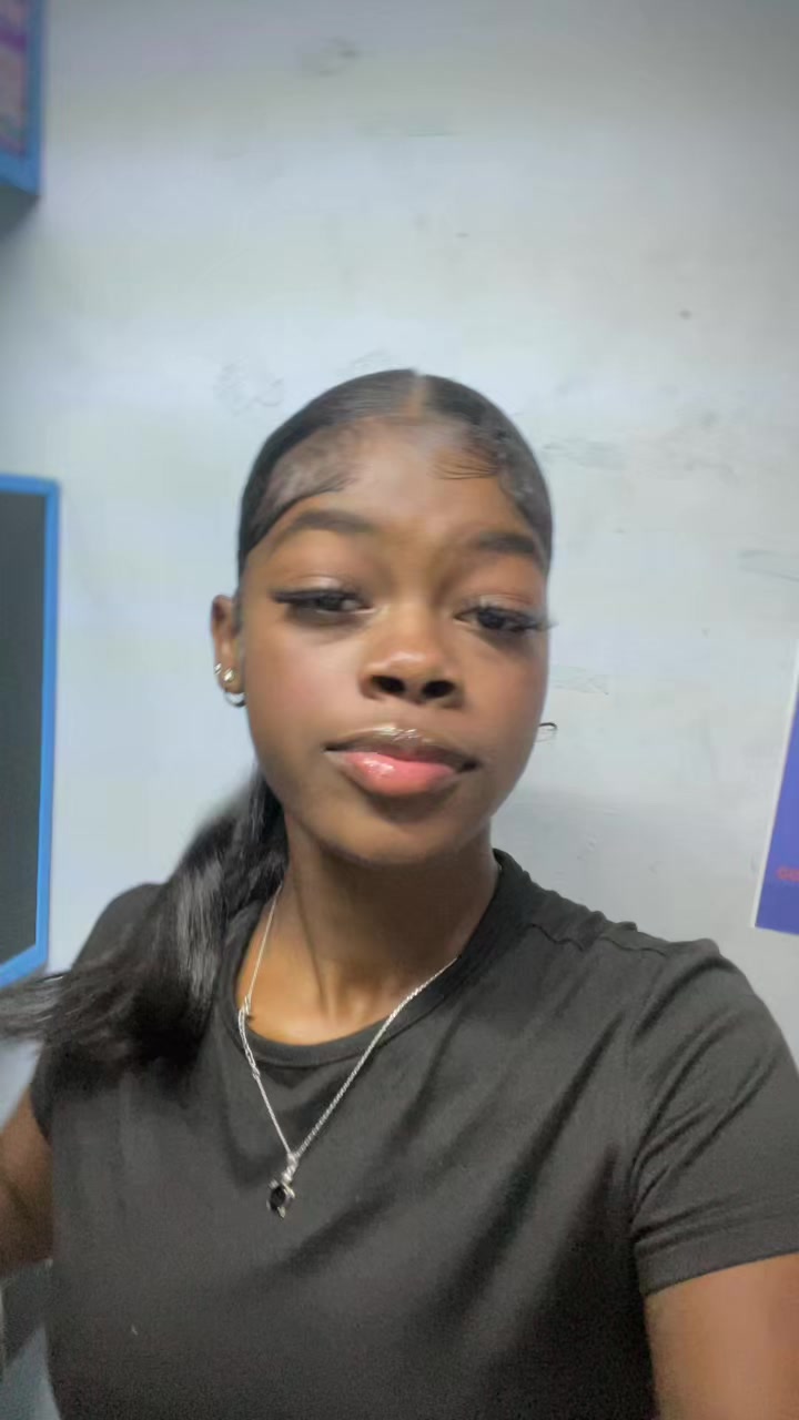 @𝓒𝓻𝓲𝓼_𝔂𝓮𝓲𝓵𝓲𝓷🎰🖤💸😋