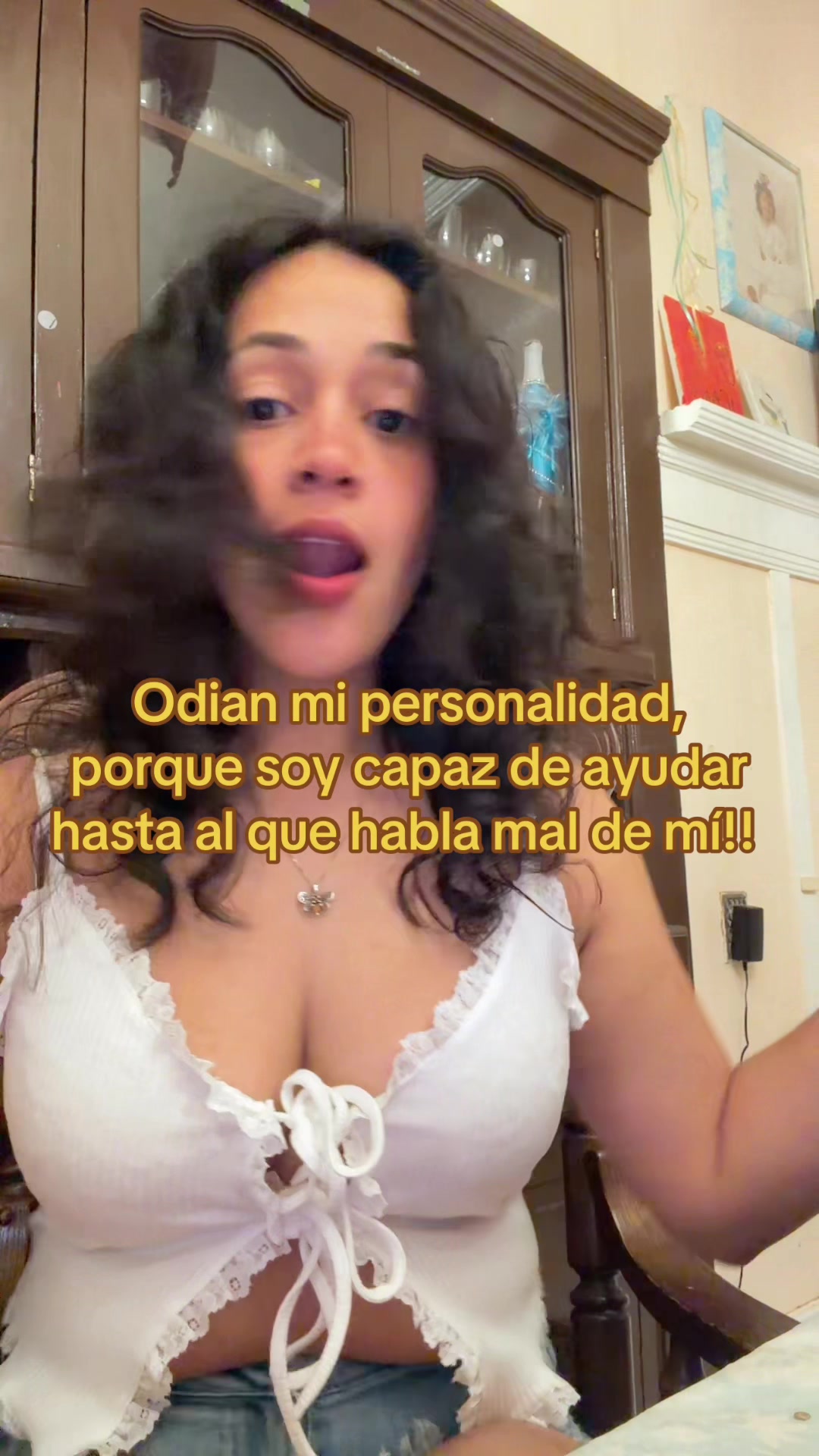 @👻