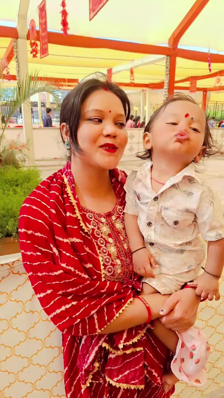 @deepasoni