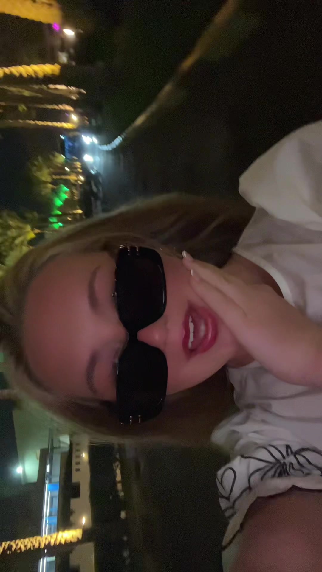 @anniesinclair