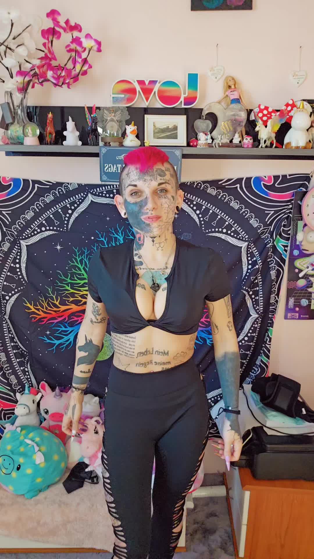 @InkedUnicorn