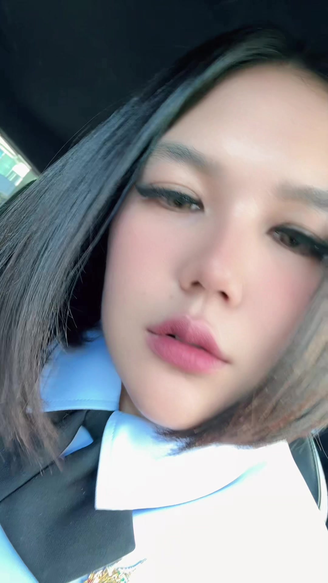 @🍭I'm AMMONIA 🧸🧸↗️↘️