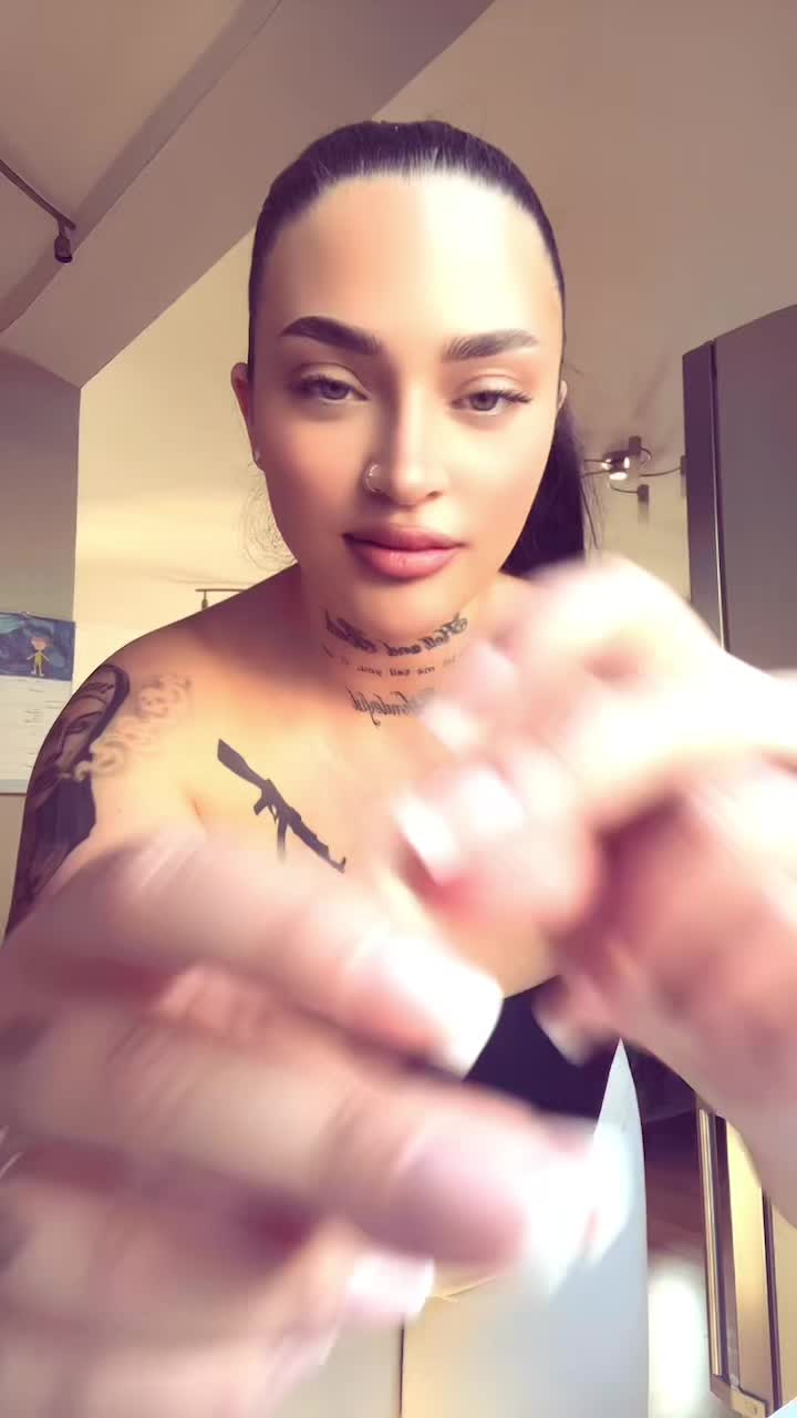 @ILoveMyFiancee👩🏻&zwj;❤️&zwj;👩🏻