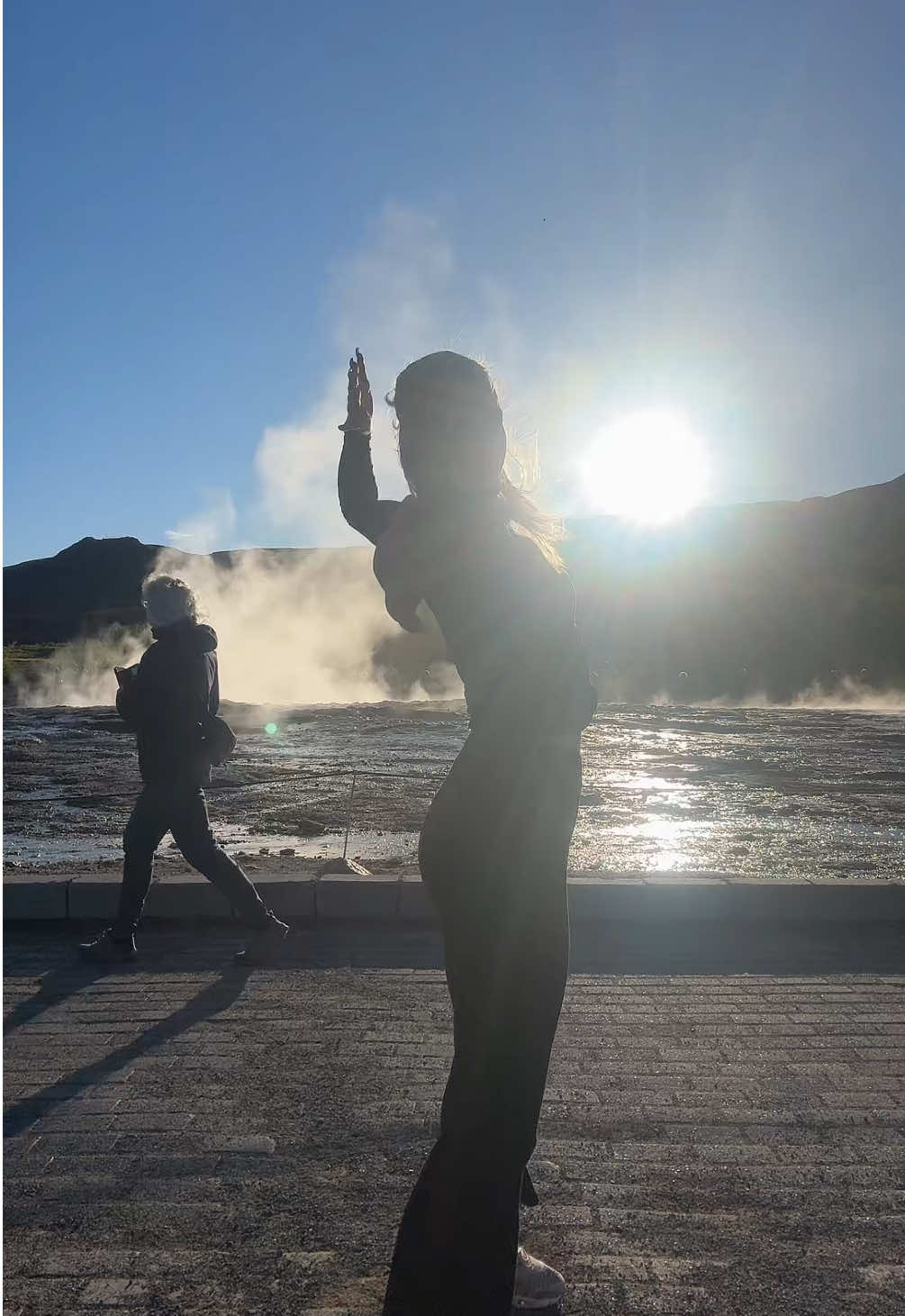 @lara.dxl