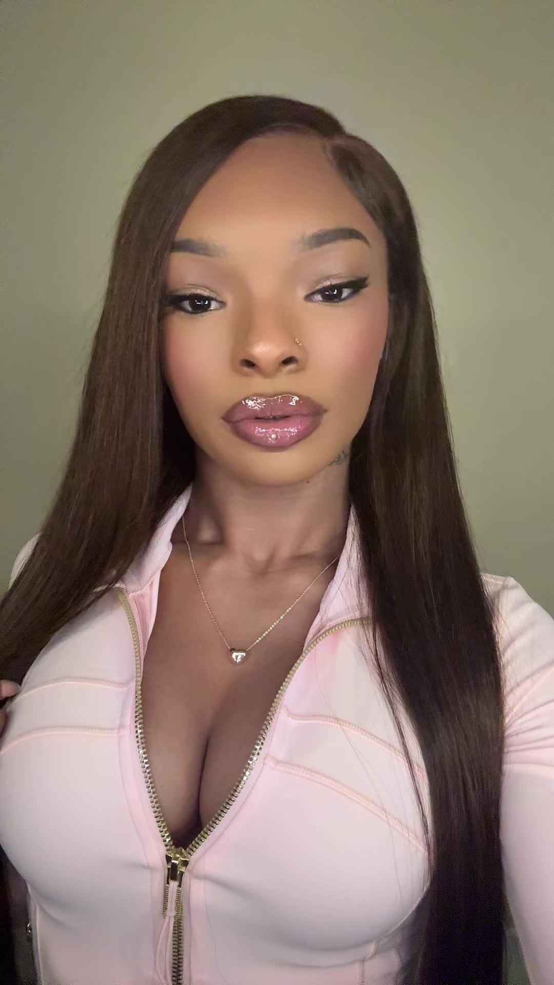 @_lashaelee