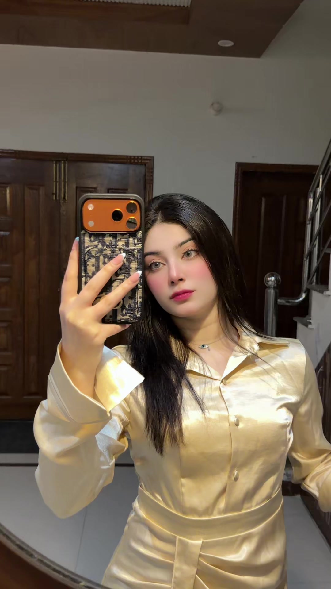 @Zahra🤍