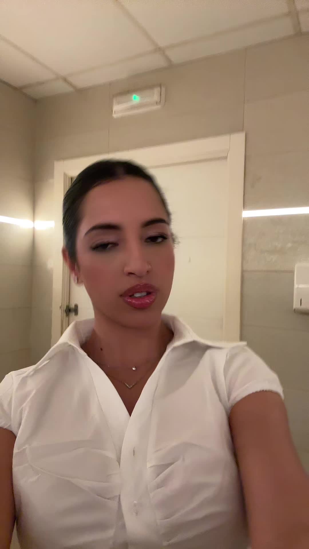 @Chaima