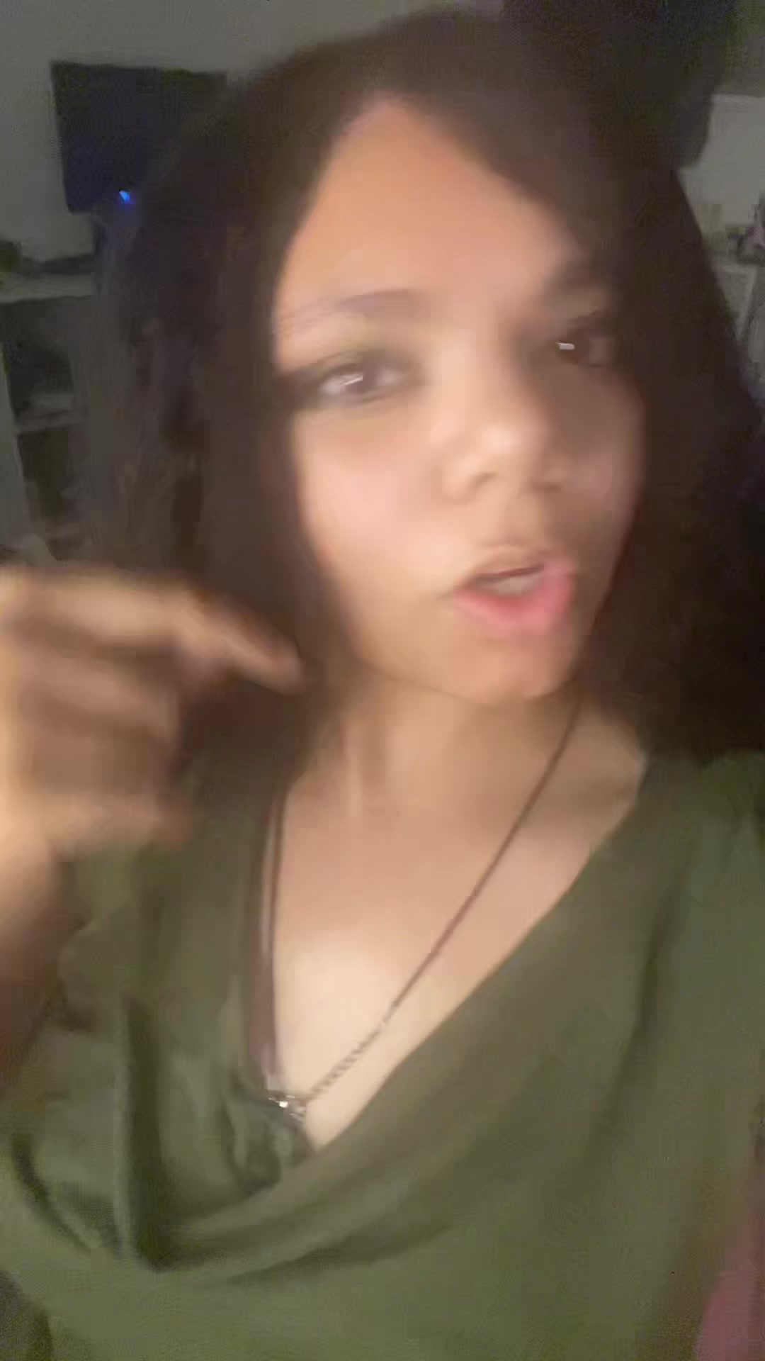 @Hi