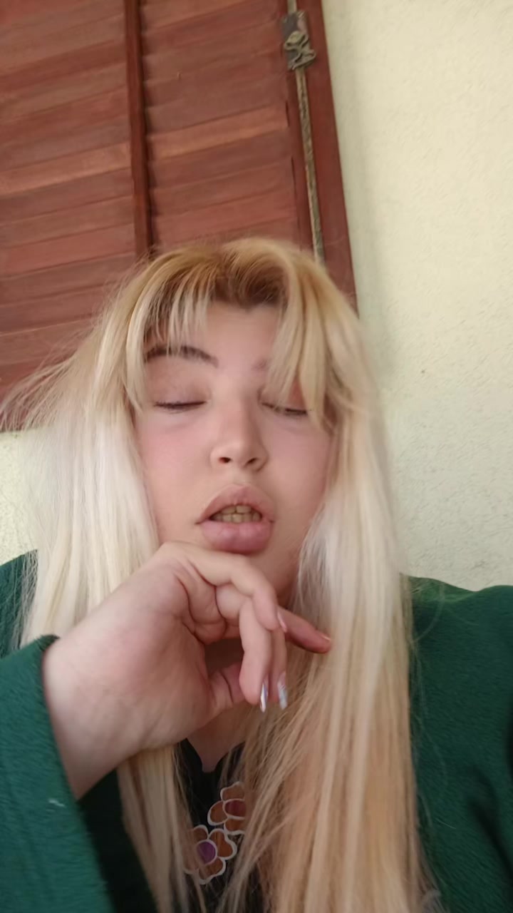 @lara_queen