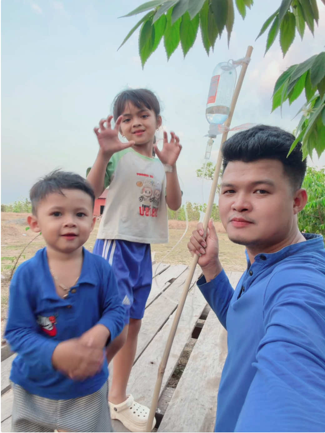 @srondymongll-គ្រូឌីម៉ង់