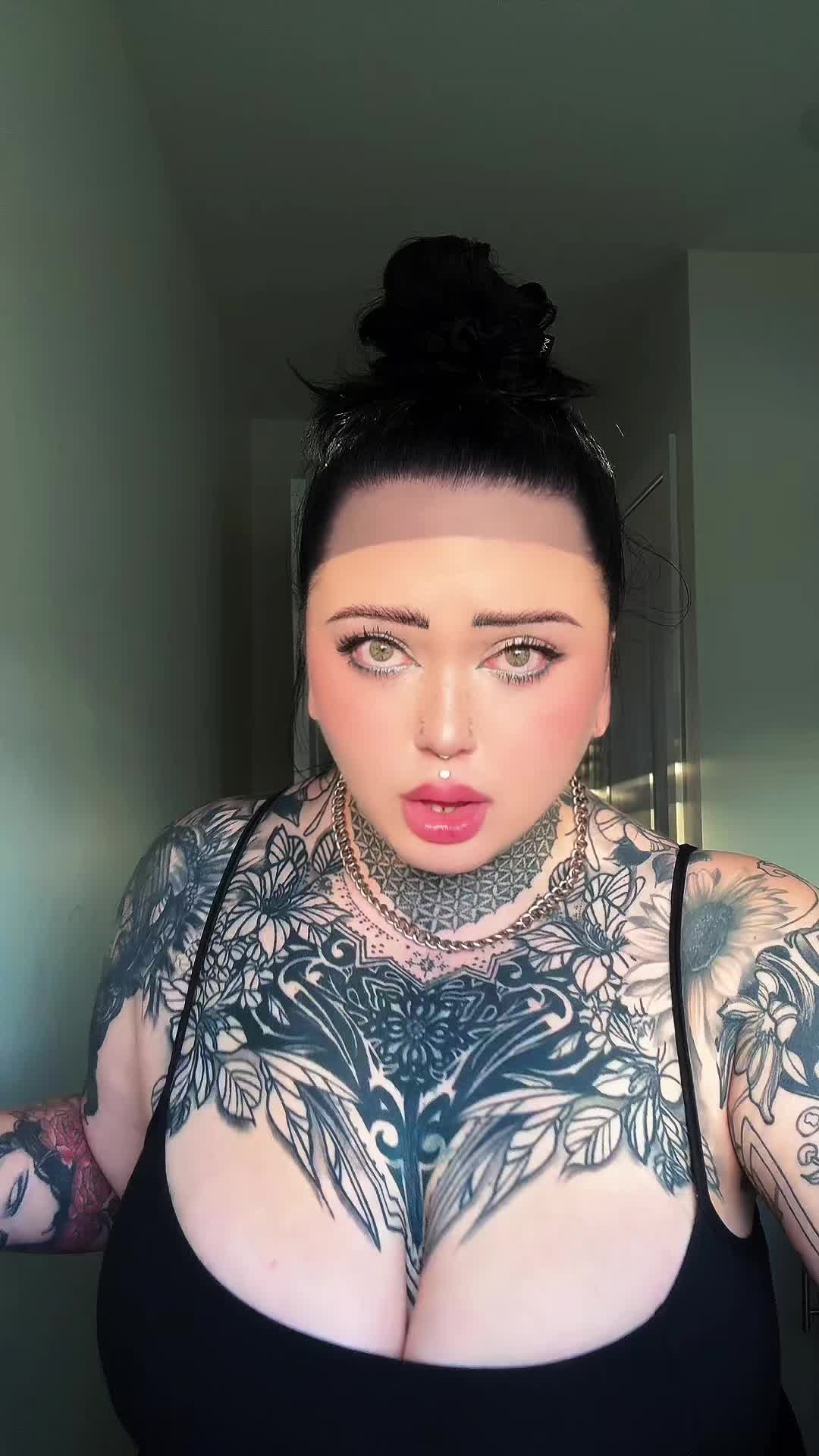 @🦇ℬ𝓇ℴℴ𝓀𝓁𝓎𝓃𝓃🦇