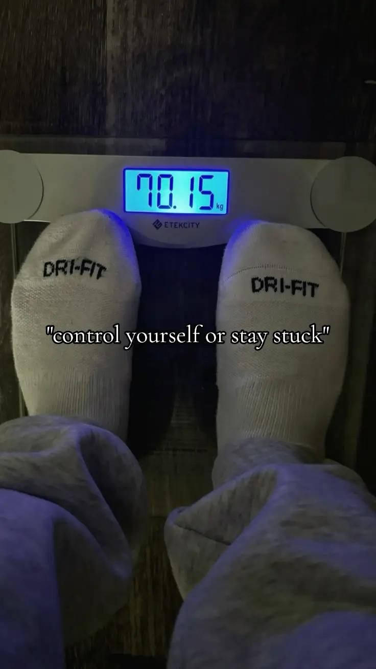 @𝓐𝓷𝓪