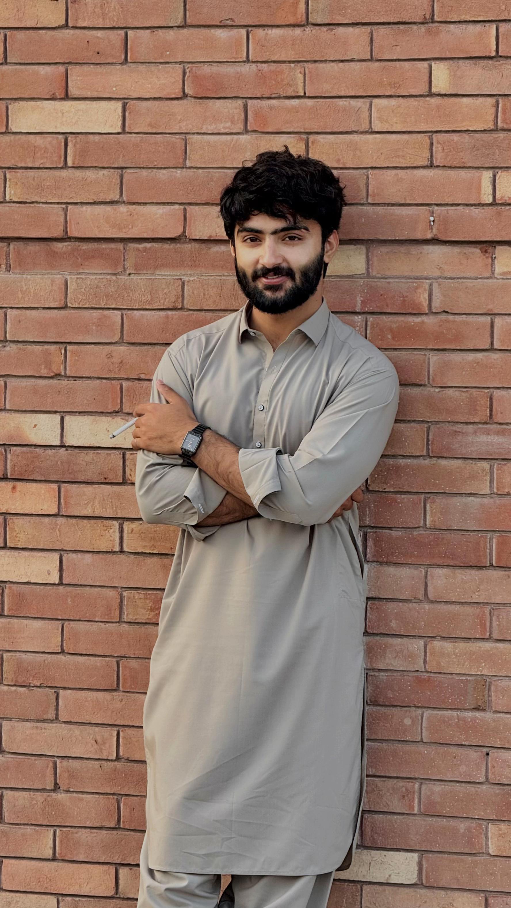 @عُزَیر عَلِیّ🚩