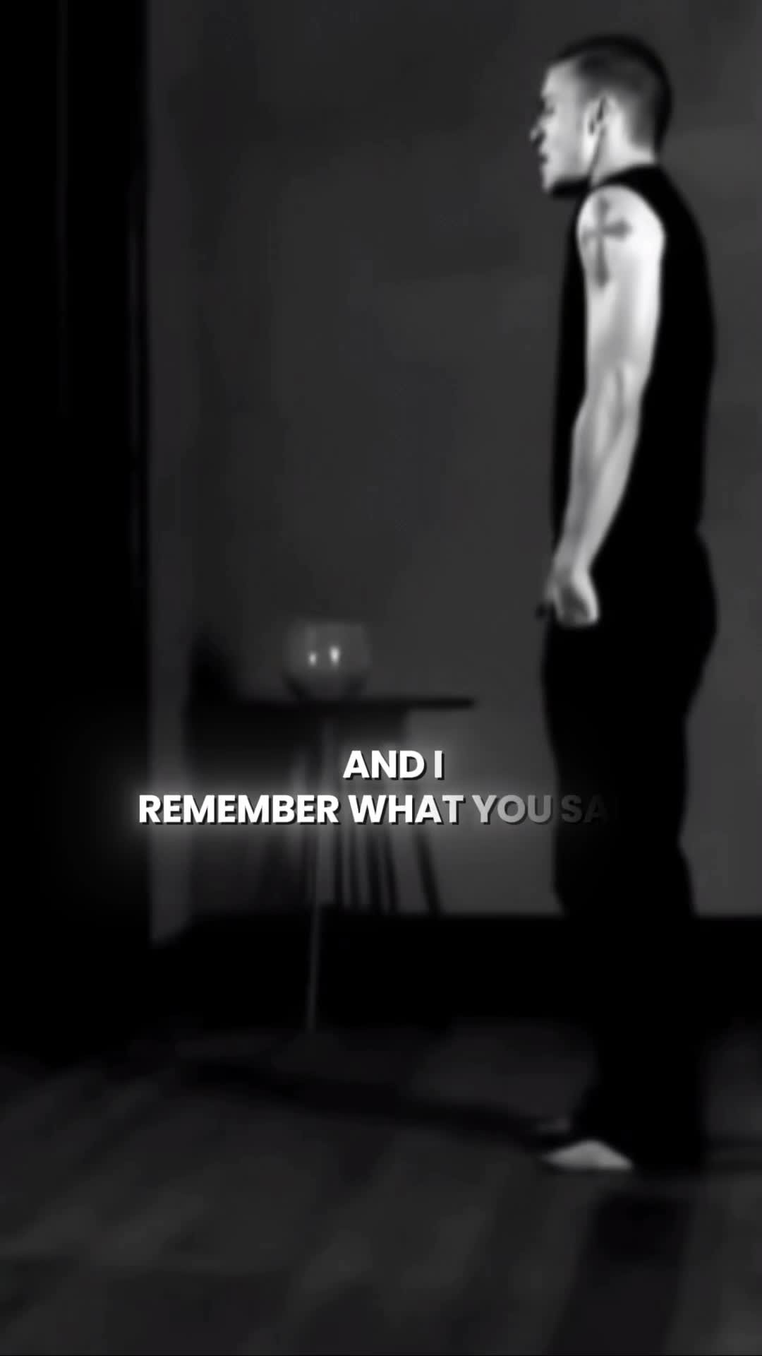 @🎧