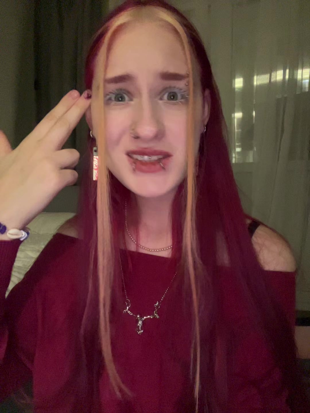 @anechkaa