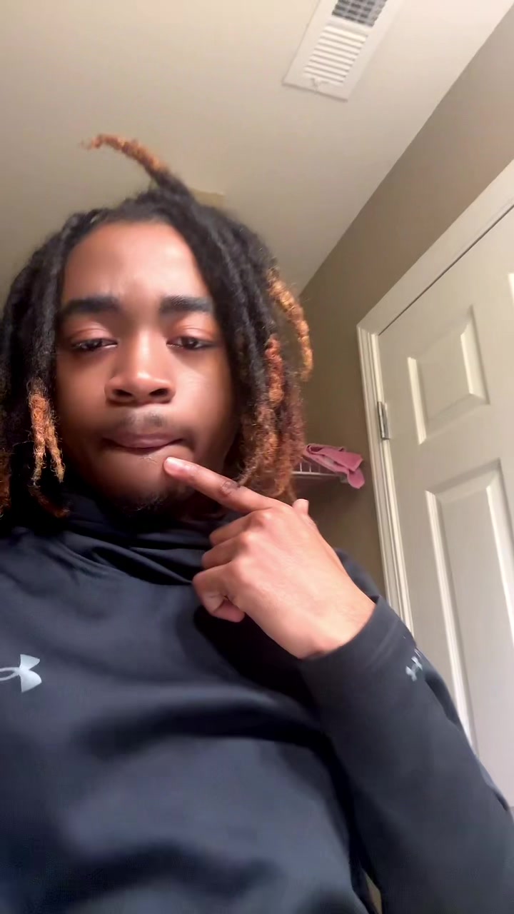 @Zy