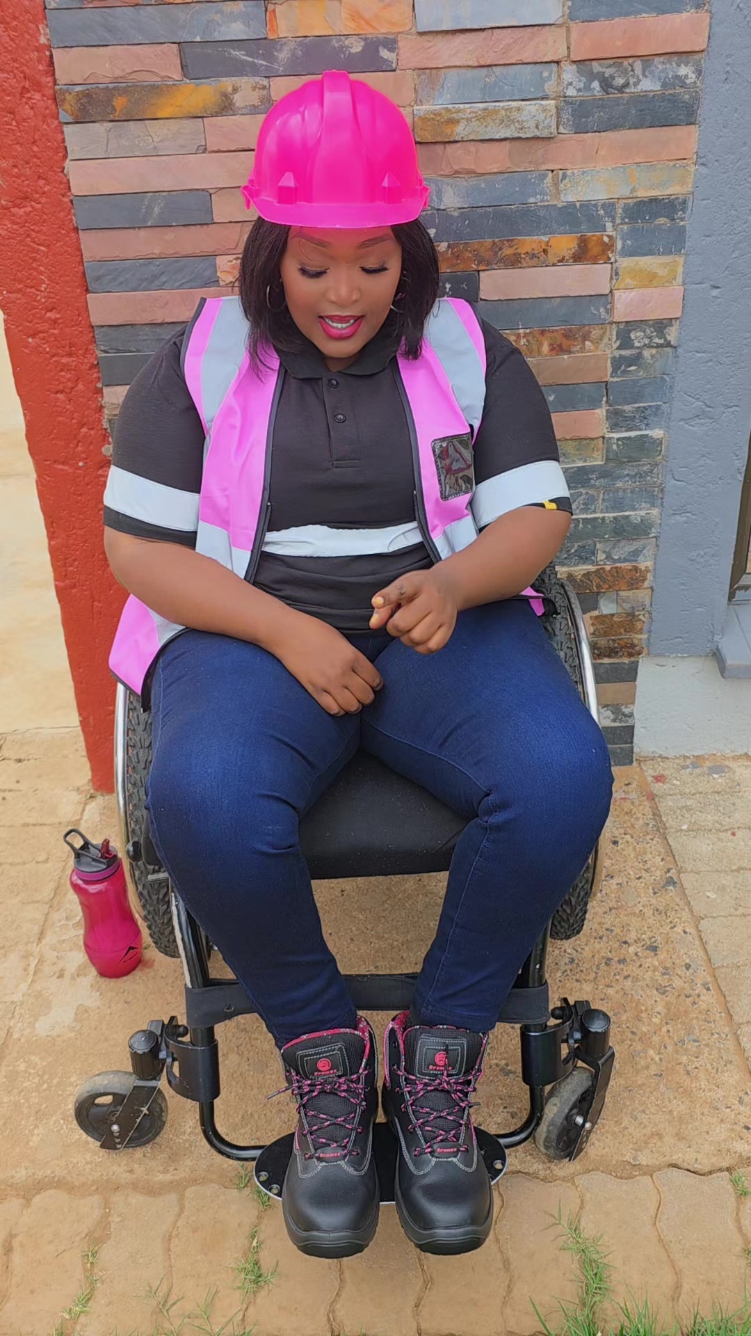 @Ayanda Mochoana