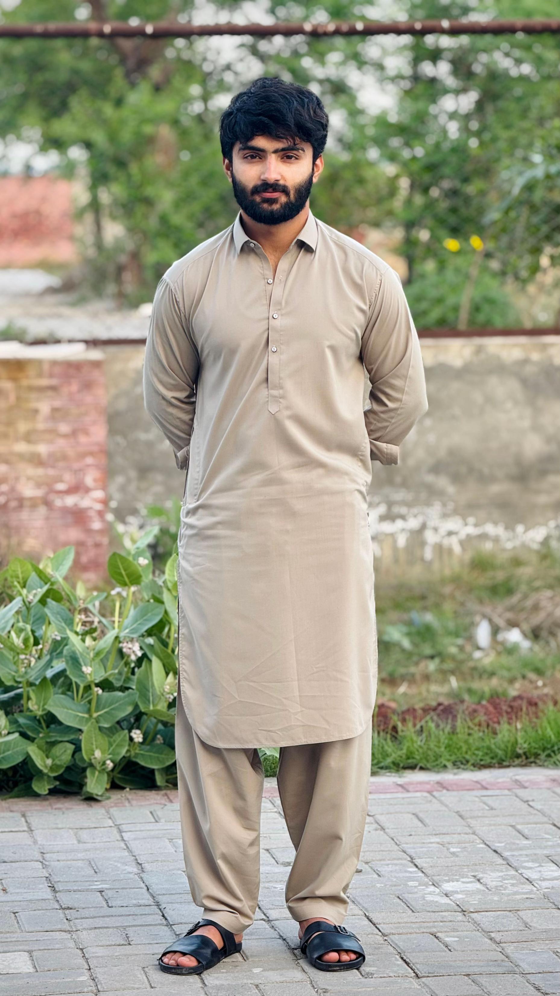 @عُزَیر عَلِیّ🚩
