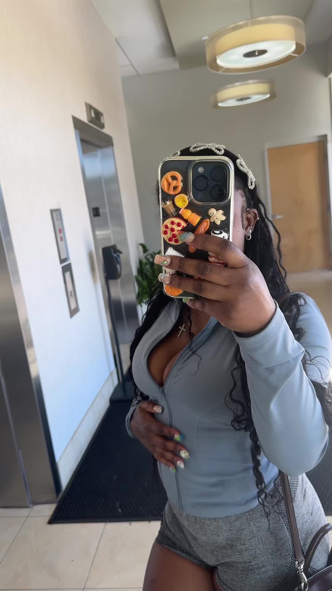 @Ashley69